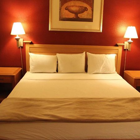 Fortuna Inn And Suites Tucson Extérieur photo