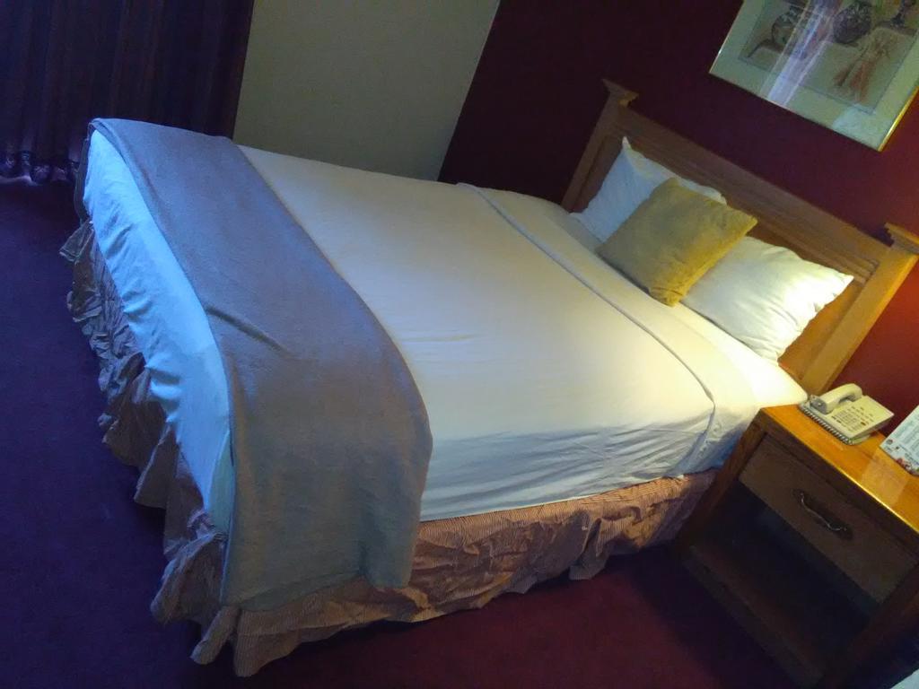 Fortuna Inn And Suites Tucson Extérieur photo