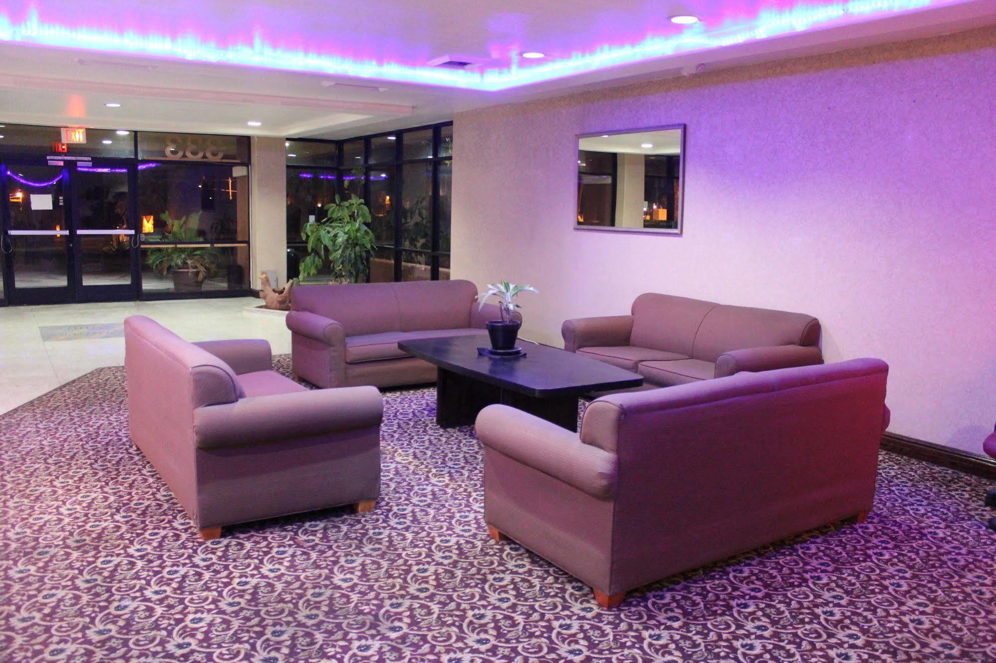 Fortuna Inn And Suites Tucson Extérieur photo