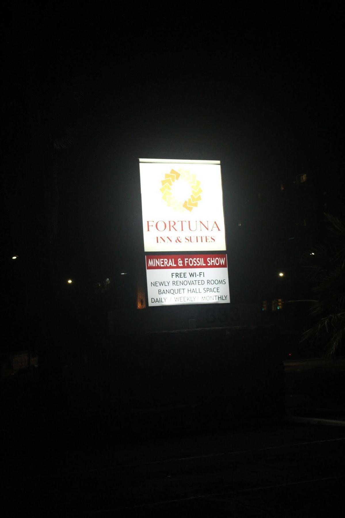 Fortuna Inn And Suites Tucson Extérieur photo