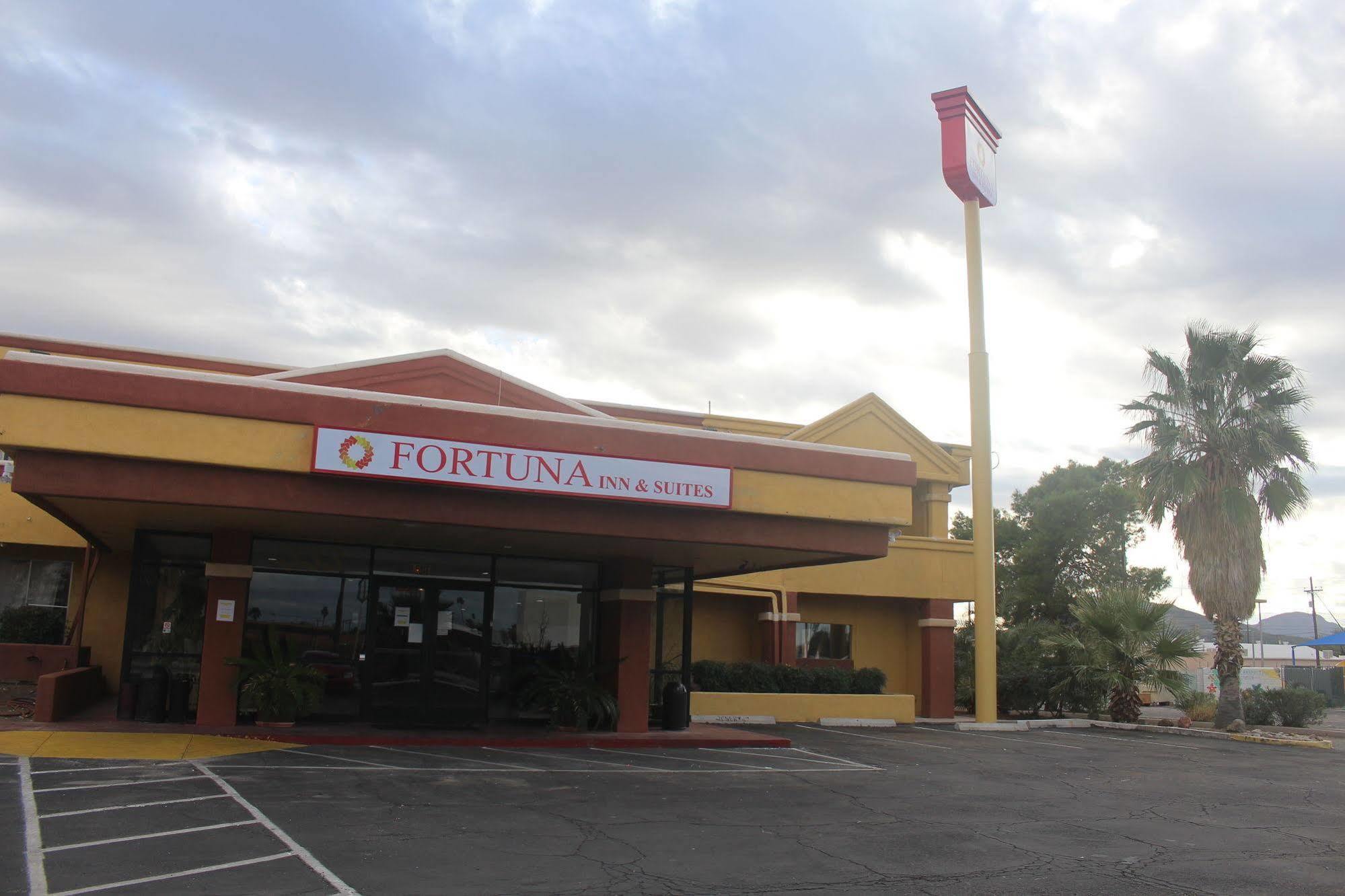 Fortuna Inn And Suites Tucson Extérieur photo